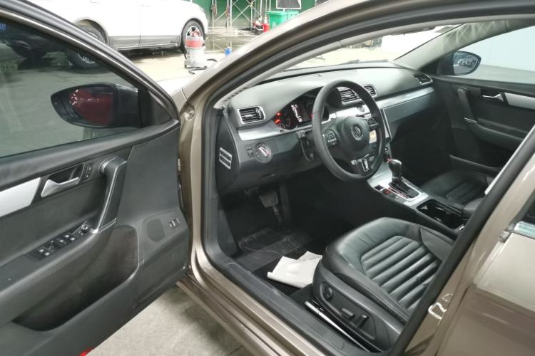 Used Volkswagen Magotan 2015 1.8TSI Advanced Model