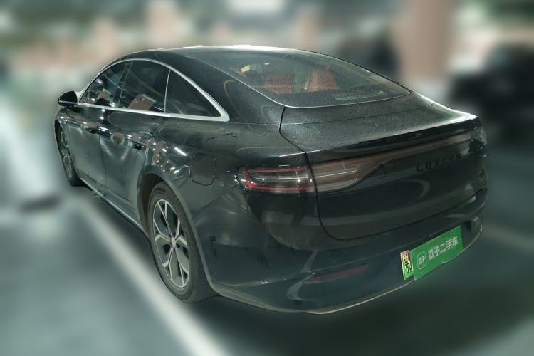 Used Hima Luxeed S7 2025 855 km Max
