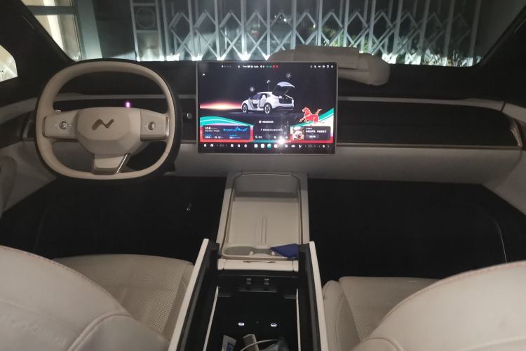 Used ONVO L60 2024 60 kWh Rear-Drive Version