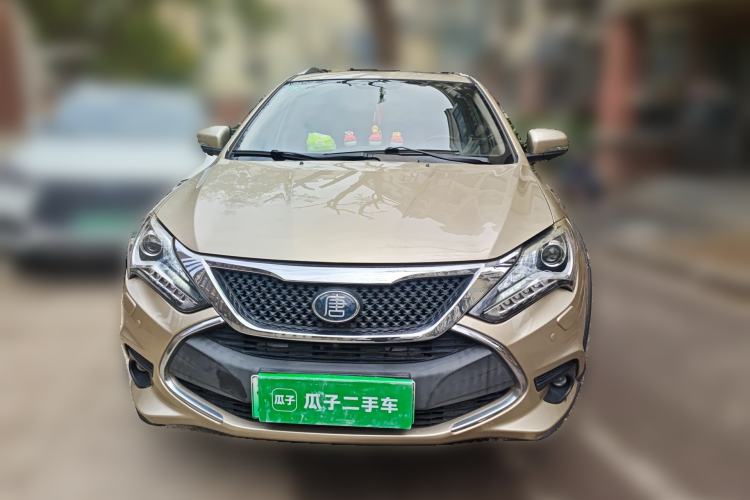Used BYD Tang New Energy 2015 2.0T Four-Wheel-Drive Flagship Model Front