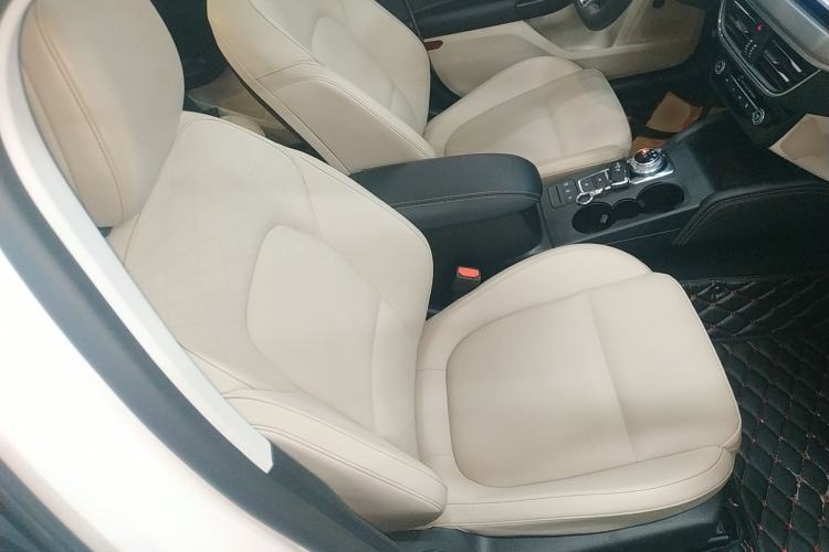 Used Ford Focus 2021 Sedan EcoBoost 180 Automatic Trendy Model