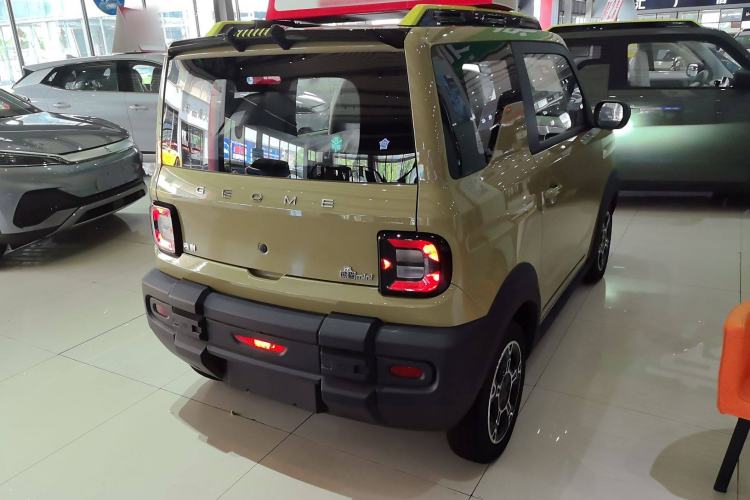 Used Geely Galaxy Panda 2025 210km Panda Rider