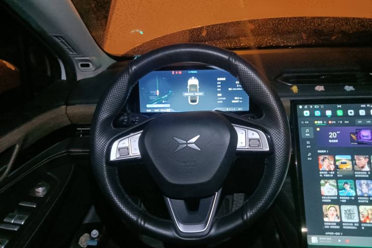 Used XPeng P5 2022 550E Steering Wheel