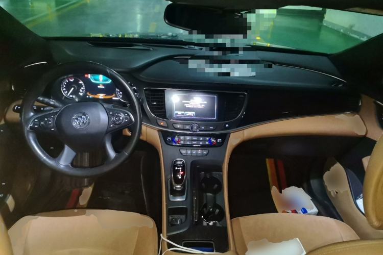 Used Buick LaCrosse 2018 28T Luxury Model