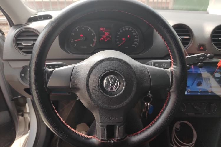 Used Volkswagen Jetta 2013 1.4L Manual Fashion Model
