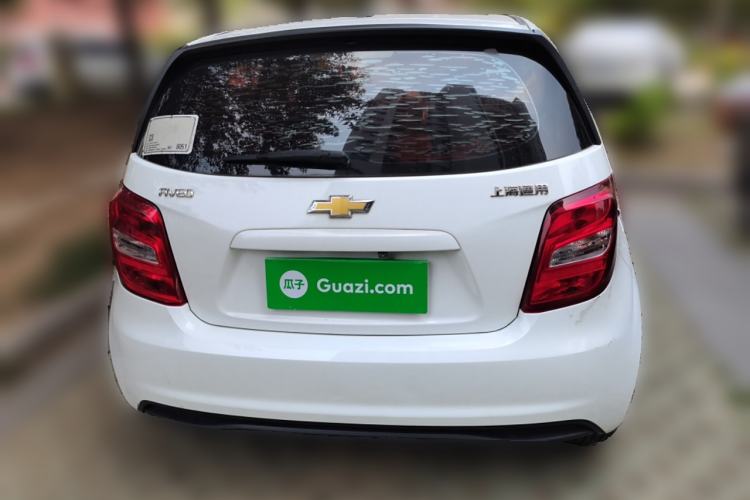 Used Chevrolet Aveo Sonic 2014 Hatchback 1.4SL MT Comfort Edition
