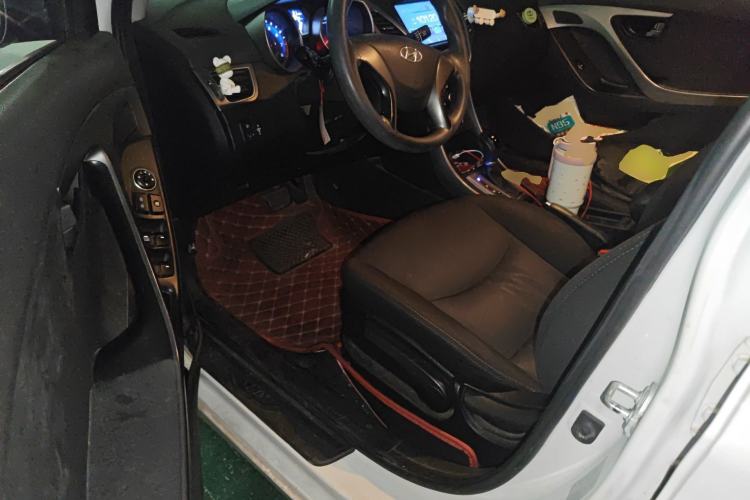 Used Hyundai Elantra (5th Generation / Langdong) 2016 1.6L Automatic Smart Version Driver Seat