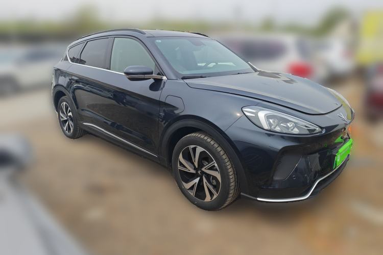 Used ARCFOX Alpha T 2023 480 Forest Edition 175kW Front Right 45 Deg