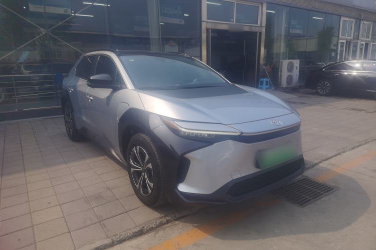 Used Toyota FAW bZ4X 2022 Two-Wheel Drive Long-Range PRO Version
