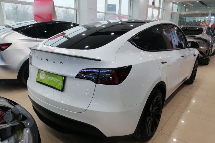 Used Tesla Model Y 2022 Rear-Wheel-Drive Version