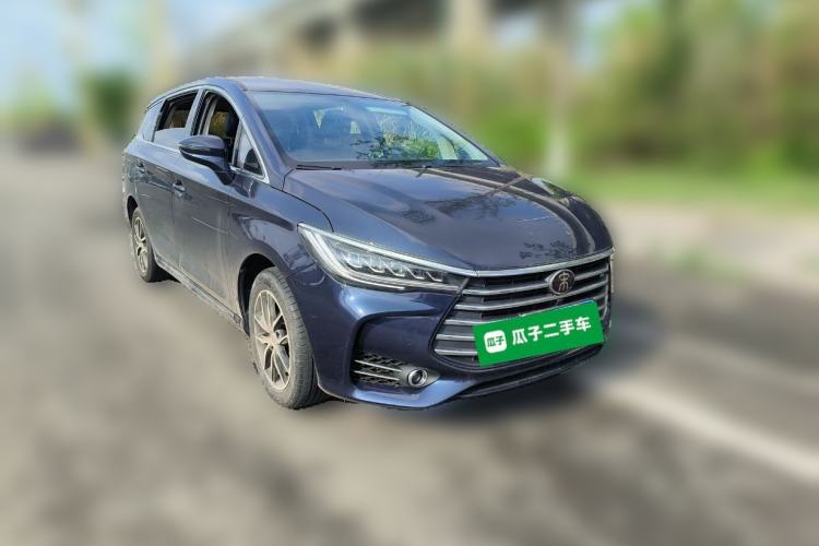 Used BYD Song MAX 2017 1.5T Manual Smart Connect Luxury 7-Seater

