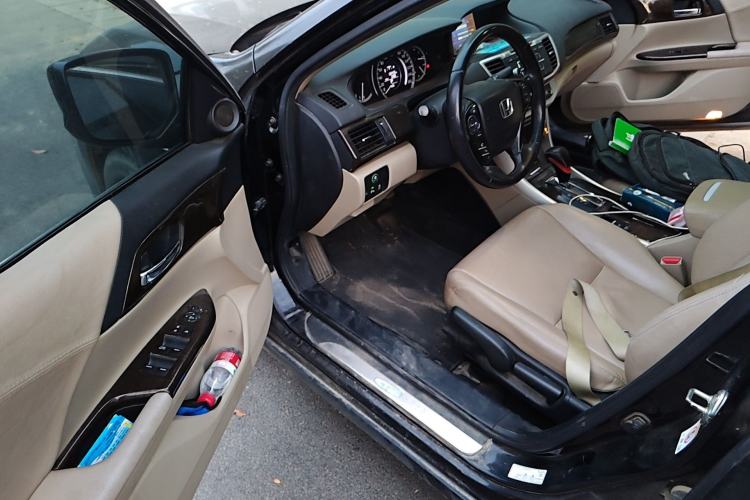 Used Honda Accord 2014 2.0L LX Comfort Edition
