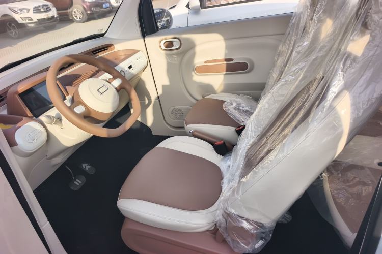 Used Bestune Pony 2025 222km Range Agile Horse
