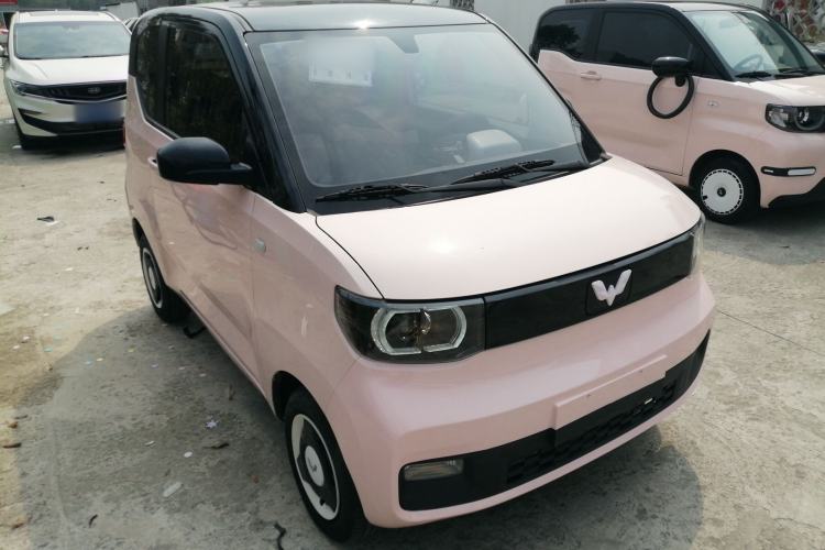 Used Wuling Hongguang MINIEV 2021 Macaron Fashion Model Lithium Iron Phosphate Front Right 45 Deg