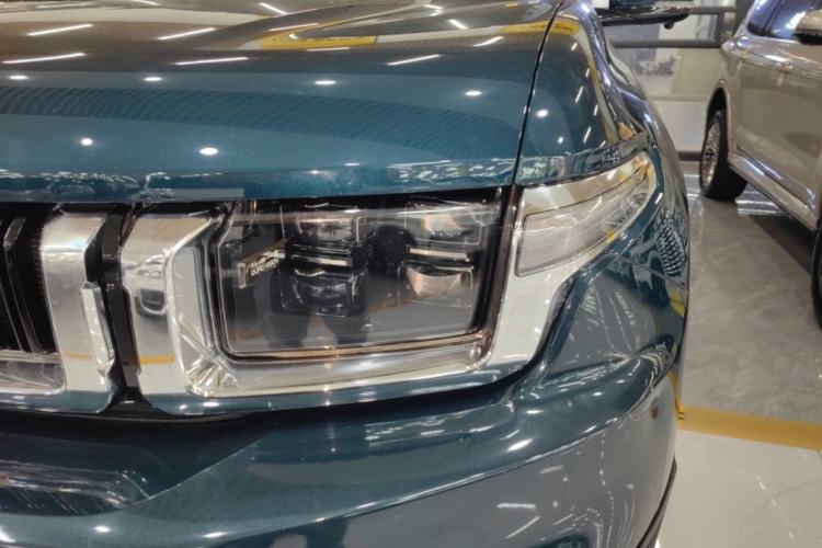 Used BAIC Off-Road BJ60 2022 2.0T Weekend Edition Five-Seater Left Front Headlight