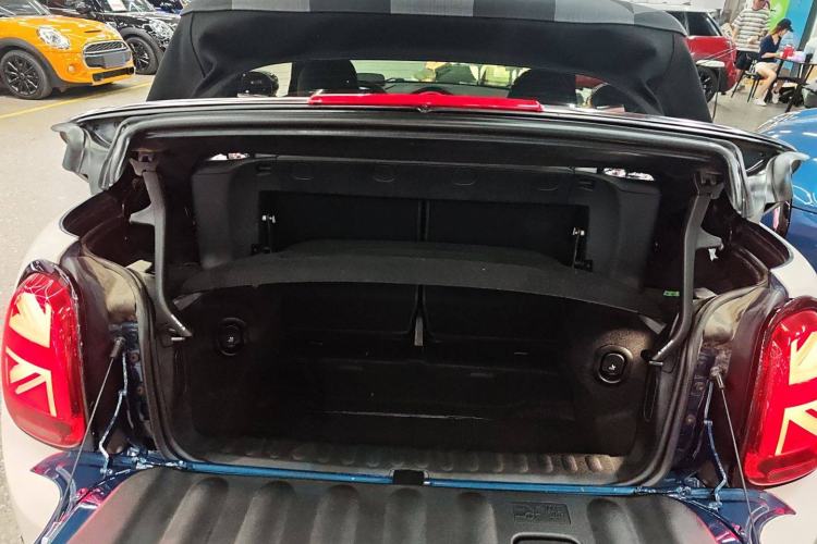 Used MINI MINI 2021 2.0T COOPER S CABRIO Sidewalk
