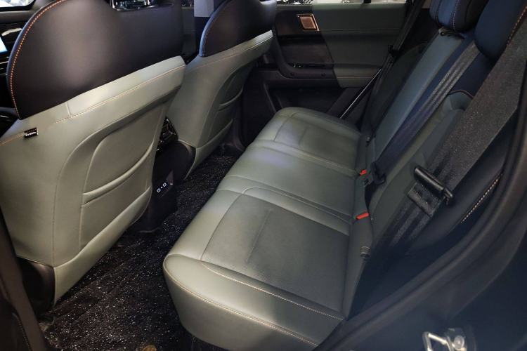 Used iCAR 03 2024 401km Range Two-Wheel Drive Standard Yuechao Version
