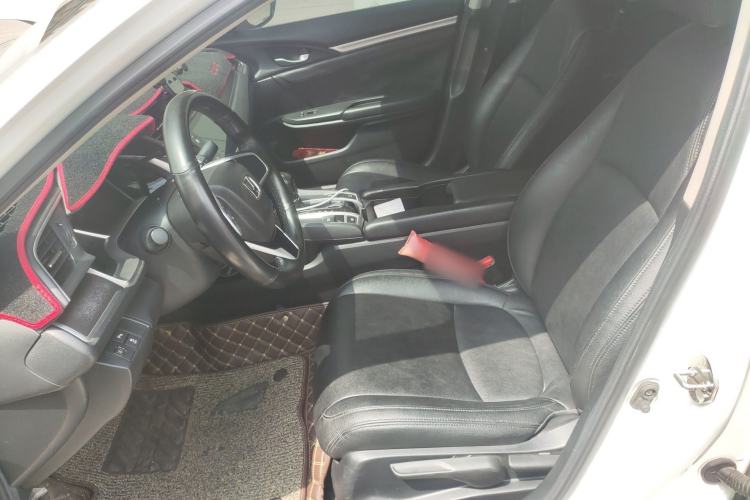 Used Honda Civic 2016 220TURBO CVT Luxury Edition Left Front Seat