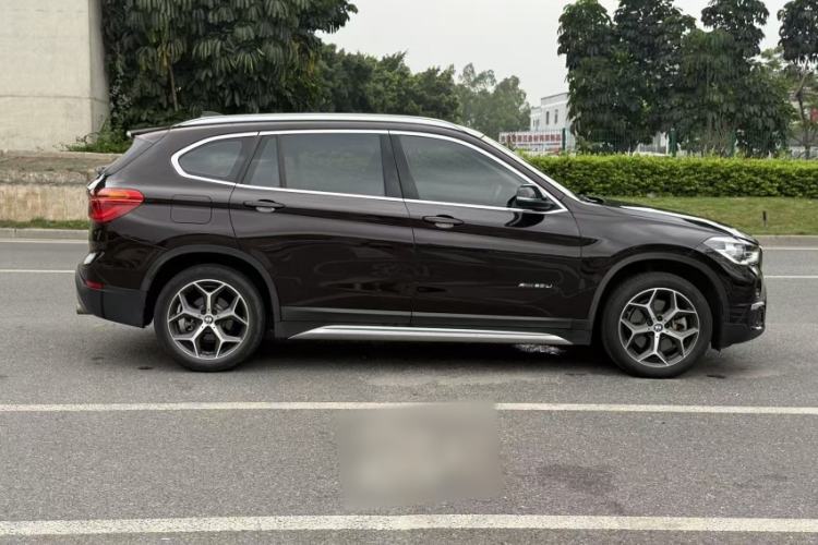 Used BMW X1 2018 xDrive20Li Luxury Model Exterior 5