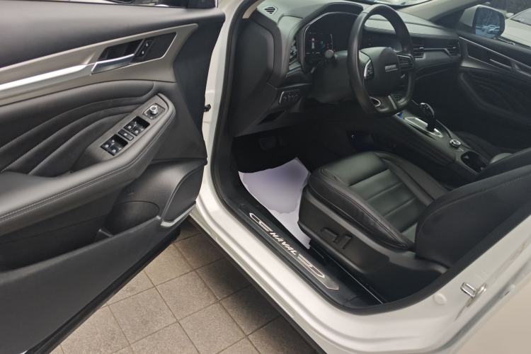 Used Haval F7 2019 2.0T Four-Wheel Drive iJoy China V Standard