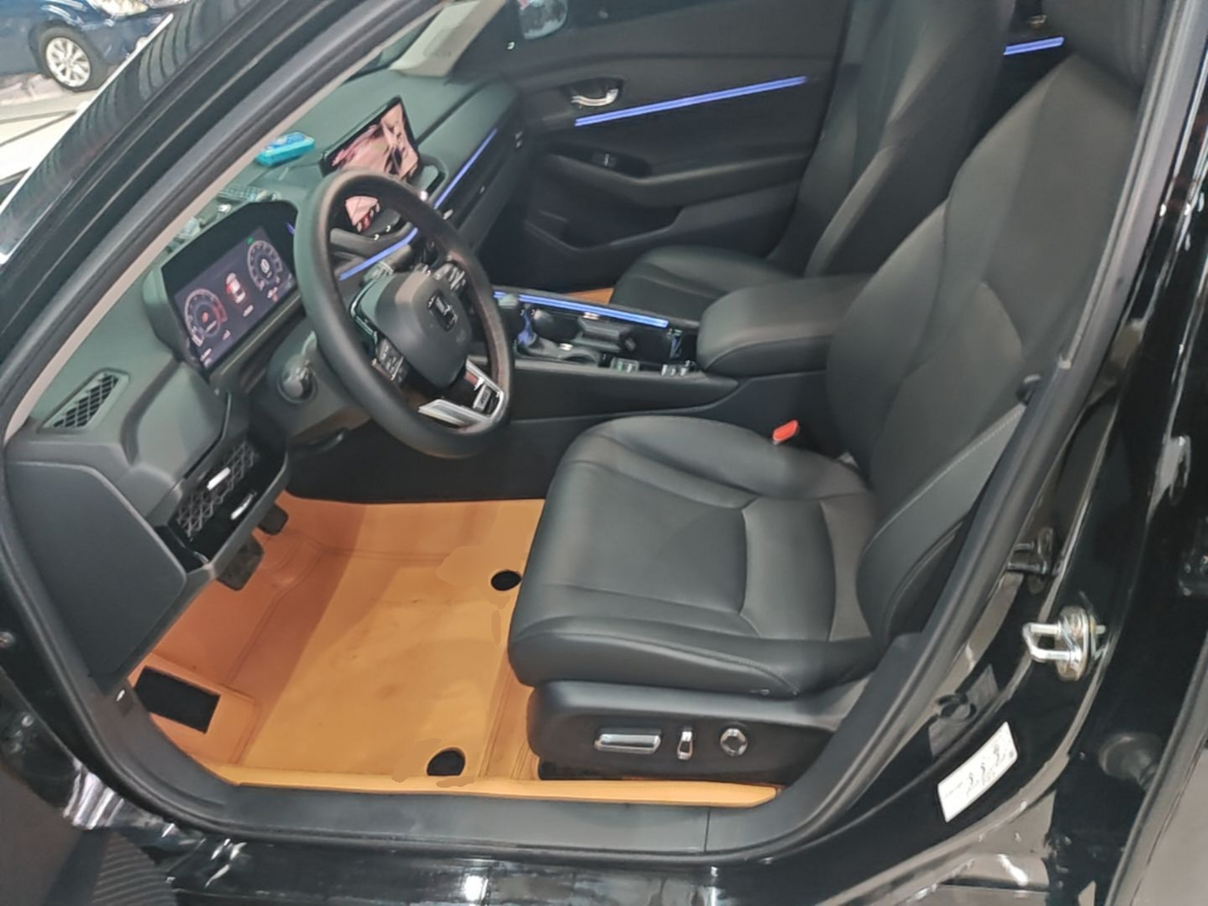 Interior delantero