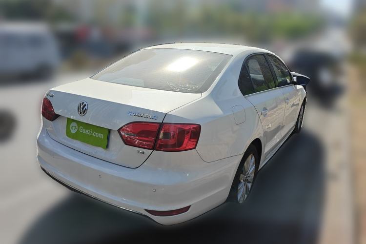 Used Volkswagen Sagitar 2014 1.4TSI Automatic Luxury Model Rear Right 45 Deg