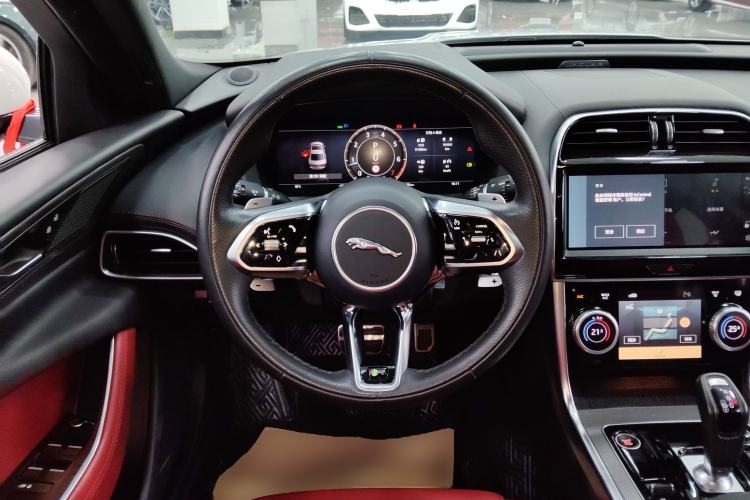 Used Jaguar XEL 2023 2.0T 250 PS R-DYNAMIC S Advanced Sport Edition
