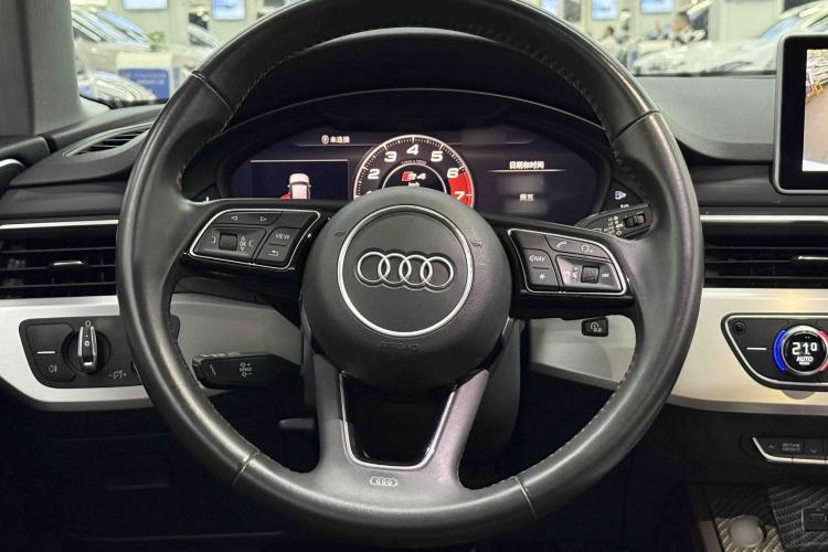 Used Audi A4L 2018 30th Anniversary Edition 40 TFSI Fashion Model