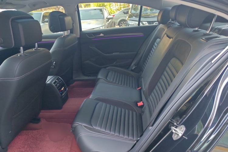 Used Volkswagen Magotan 2020 330TSI DSG Leading Model
