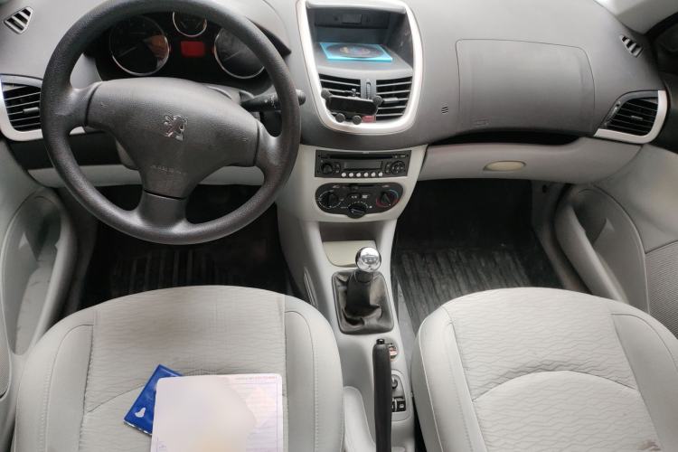 Used Peugeot 207 2013 CROSS 1.4L Manual Yule Model