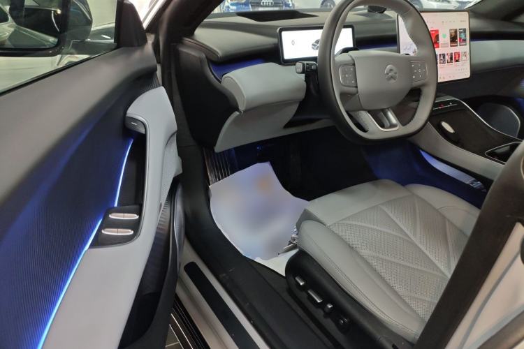 Used Nio ET5T 2025 75 kWh Touring