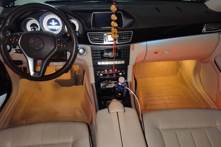 Used Mercedes-Benz E-Class 2015 E 260 L Sport & Fashion Model