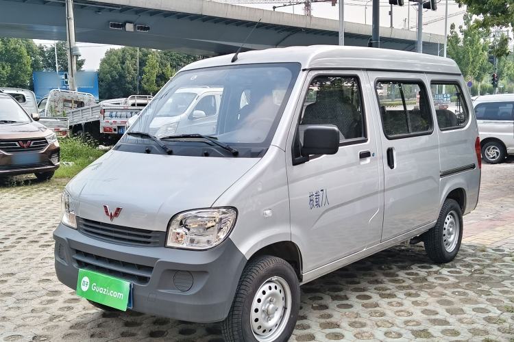 Used Wuling Zhiguang 2023 1.5L Practical Version 5/7 Seats