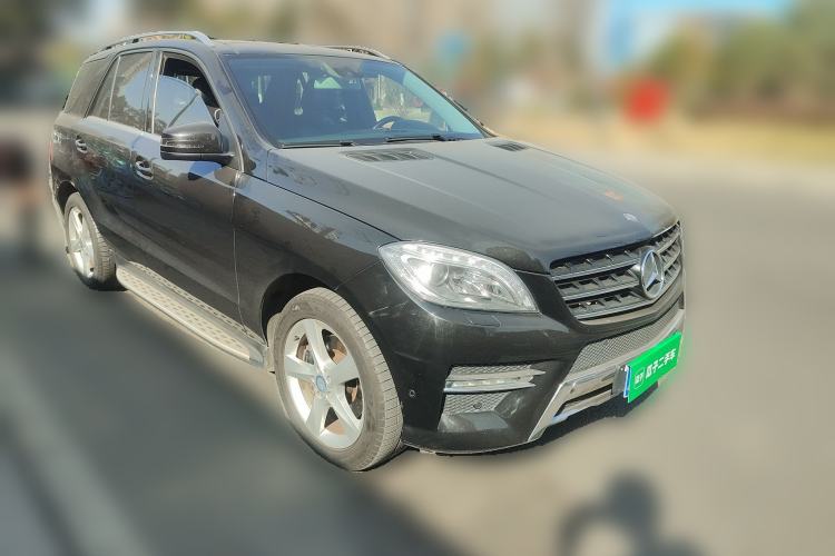 Used Mercedes-Benz M-Class 2014 ML 400 4MATIC Dynamic Model