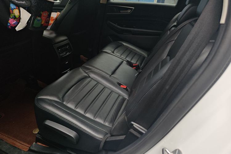 Used Ford Edge 2018 EcoBoost 245 Two-Wheel-Drive Titanium 7-Seater China V Standard
