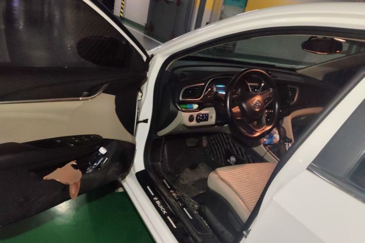 Used Buick GT 2017 15N Automatic Elite Version