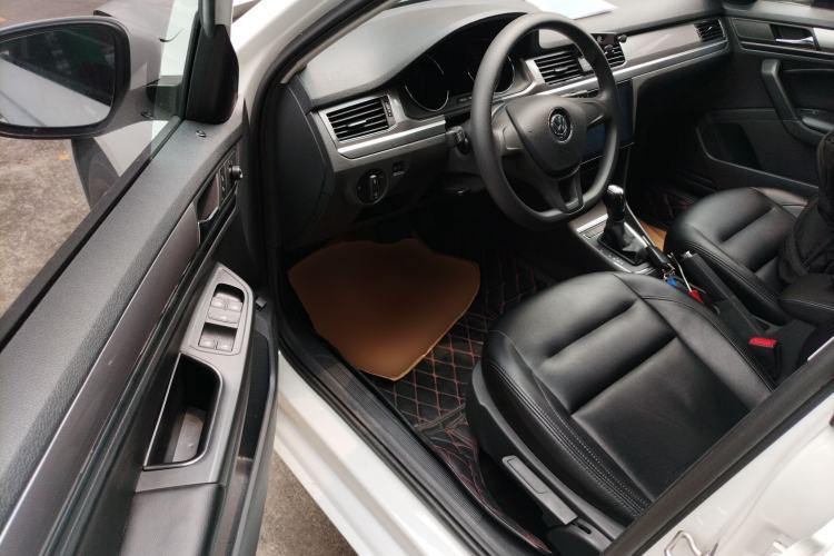 Used Volkswagen Bora 2018 1.5L Automatic Fashion Model