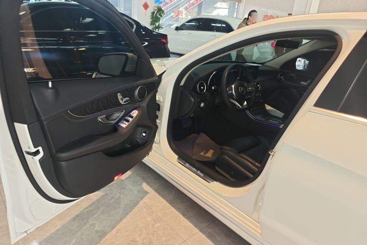 Used Mercedes-Benz C-Class 2020 Restyled C 200 L Fashion Edition Sport Version