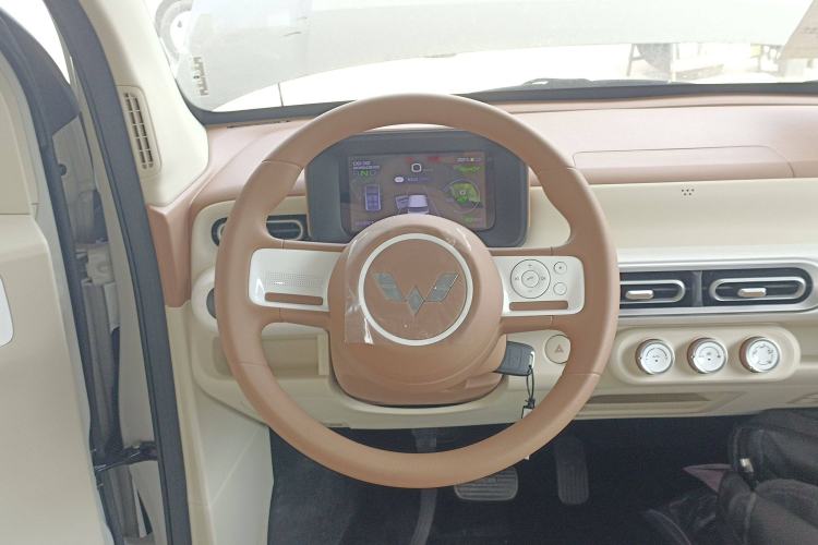 Used Wuling Hongguang MINIEV 2024 3rd Generation 215km Youth Edition