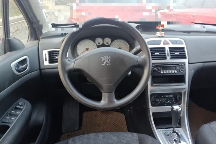 Used Peugeot 307 2010 Sedan 1.6L Automatic Comfort Edition