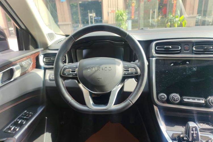 Used Lynk & Co 01 2017 2.0T Four-Wheel Drive Pro Edition
