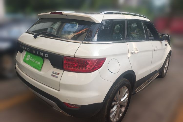 Used Land X7 2015 2.0T Panoramic Flagship Edition Rear Right 45 Deg