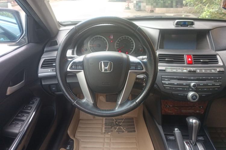Used Honda Accord 2013 2.0L SE