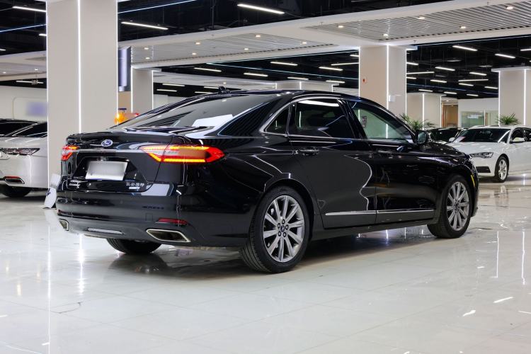 Used Ford Taurus 2019 EcoBoost 245 Premium Edition
