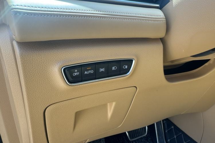 Used VOYAH Dream 2022 Low-Carbon Edition Dream+ Smart Enjoyment Package
