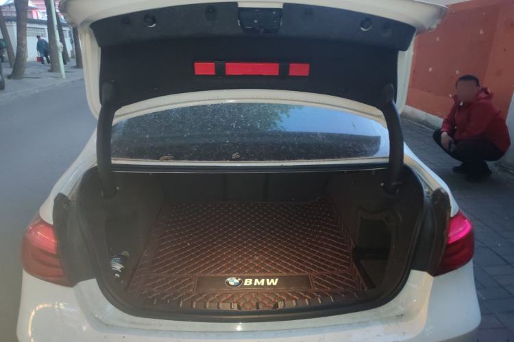 Used BMW 3 Series 2018 320Li Leading Model M Sport Package