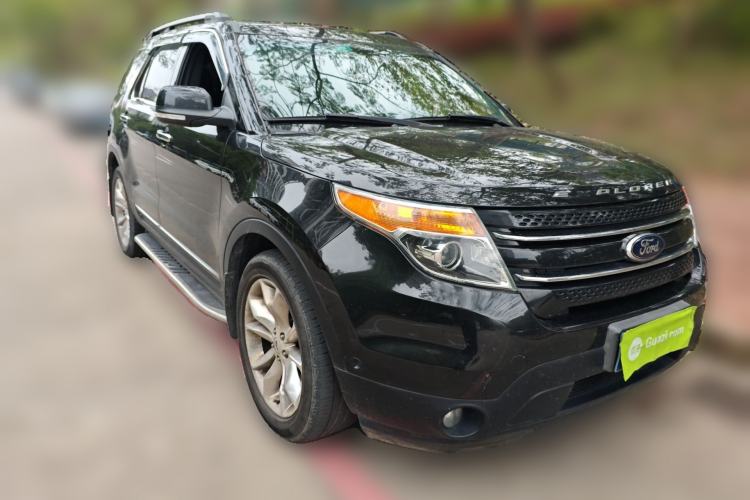 Used Ford Explorer 2013 3.5L Deluxe Model
