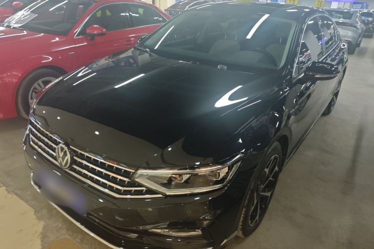 Used Volkswagen Magotan 2023 2 Million Units Commemorative Edition 330TSI DSG Luxury Version