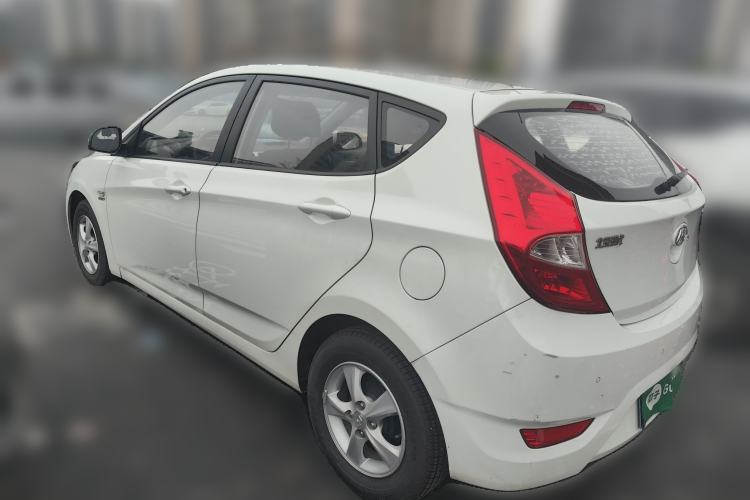 Used Hyundai Verna Ray 2014 1.4L Automatic GLX
