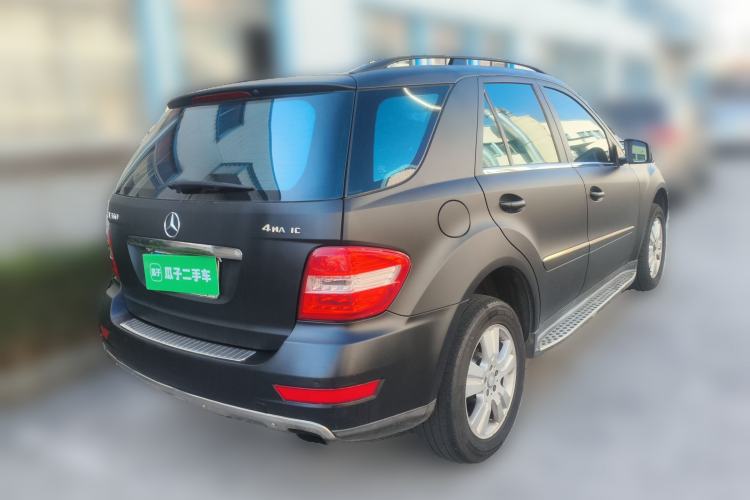 Used Mercedes-Benz M-Class 2010 ML 300 4MATIC